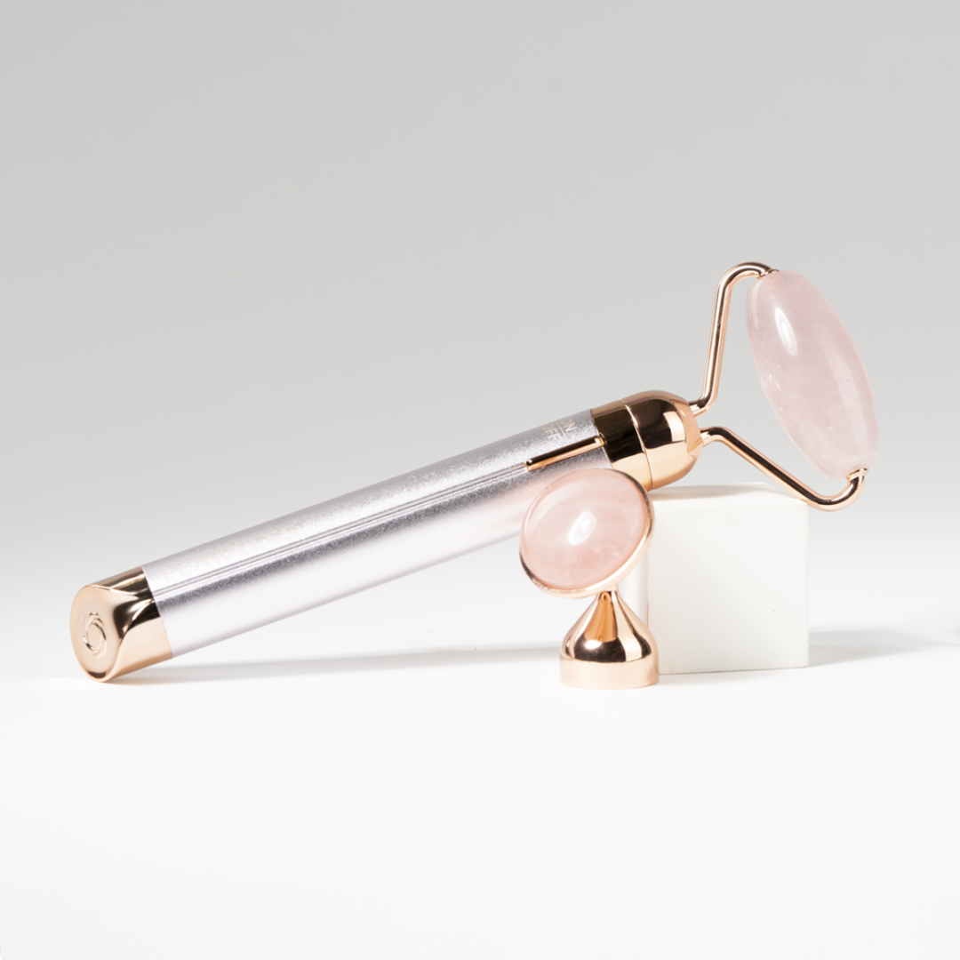 Flawless Contour - Rodillo Facial de Cuarzo Rosa Microvibrante