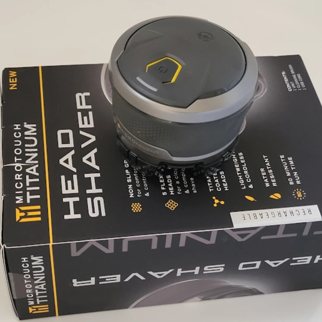 Titanium Head Shaver – Barbeado rente e confortável em casa