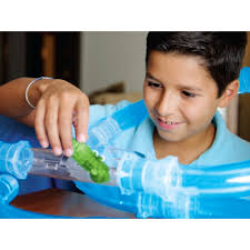 Speed Tubes RC - Circuito de tubos con coche teledirigido